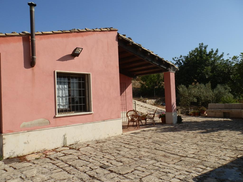 La Pietra Βίλα Chiaramonte Gulfi Δωμάτιο φωτογραφία